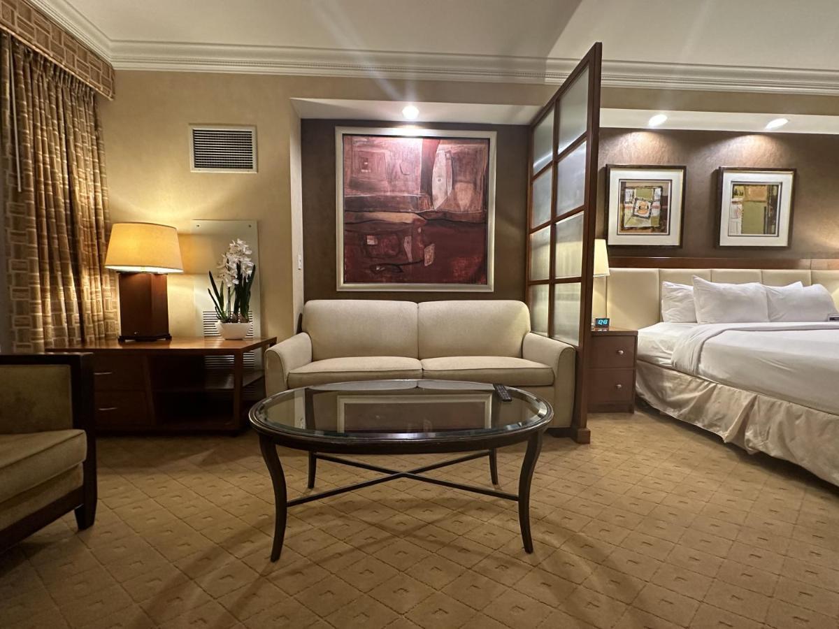Mgm Signature Deluxe Balcony Strip View Suite Las Vegas Exteriör bild