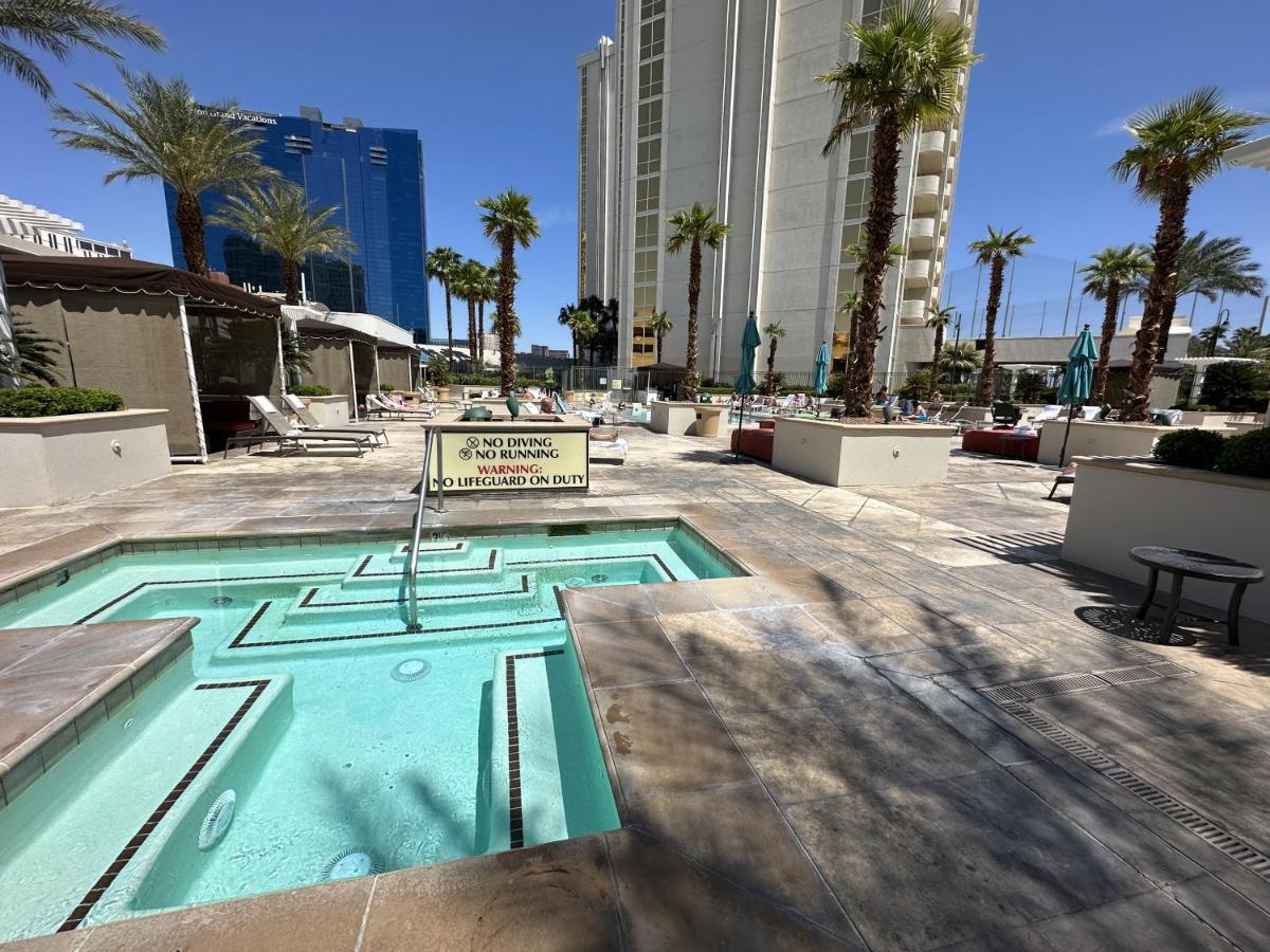 Mgm Signature Deluxe Balcony Strip View Suite Las Vegas Exteriör bild