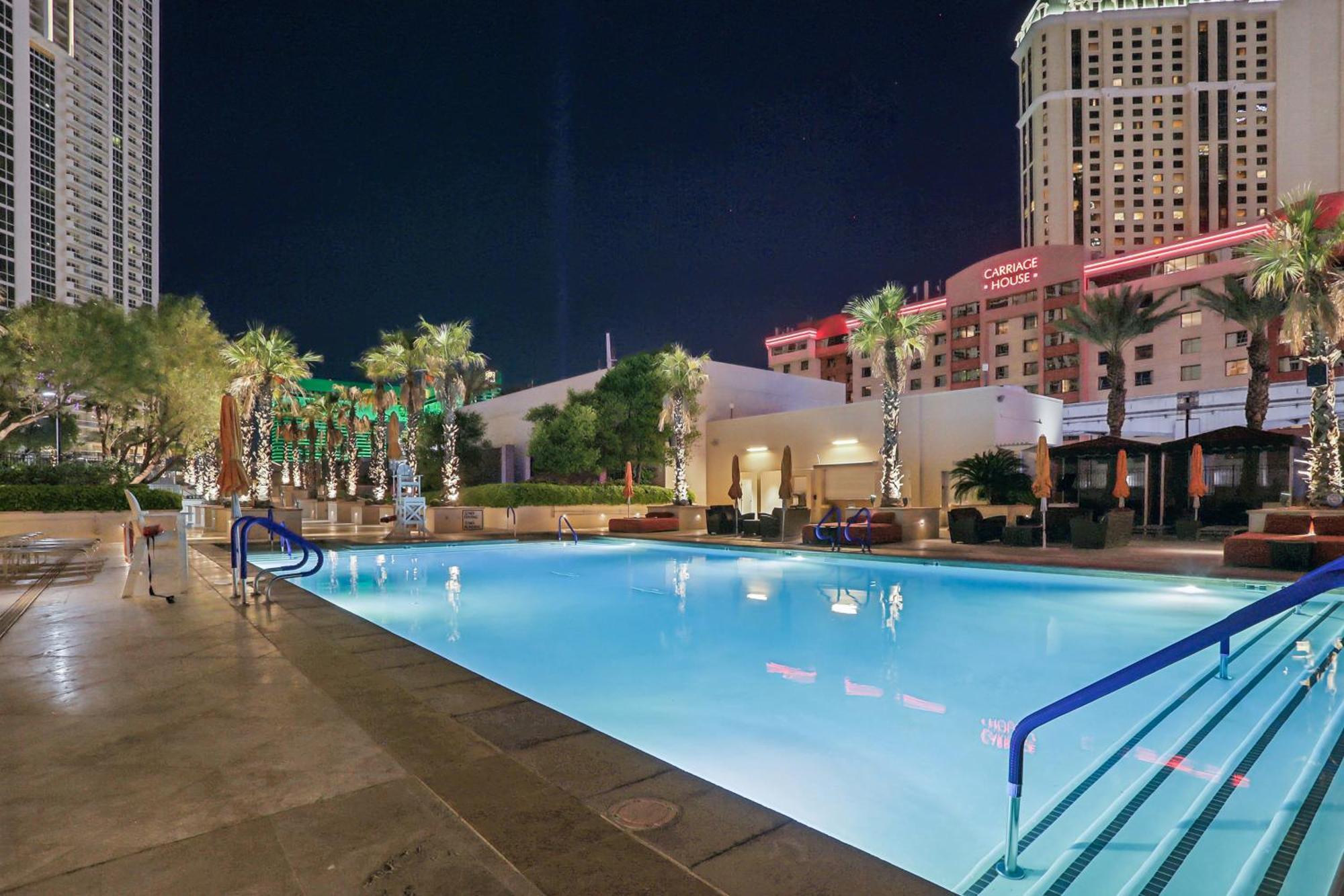 Mgm Signature Deluxe Balcony Strip View Suite Las Vegas Exteriör bild