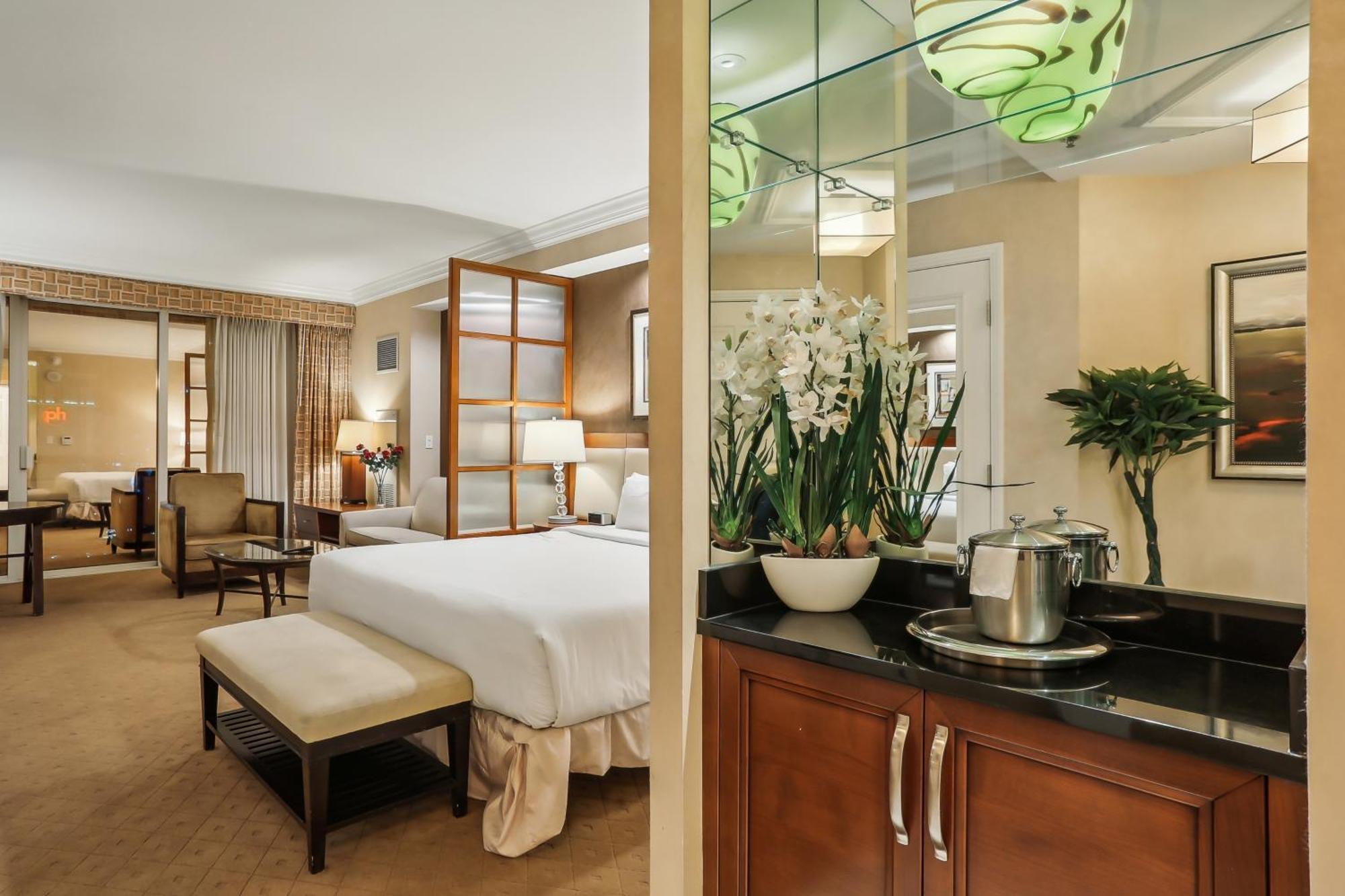 Mgm Signature Deluxe Balcony Strip View Suite Las Vegas Exteriör bild